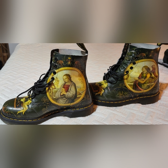 Dr. MARTENS Leather Pascal Di Paolo Museum CollectionMarked as AW501 US Size 11. - Picture 2 of 13